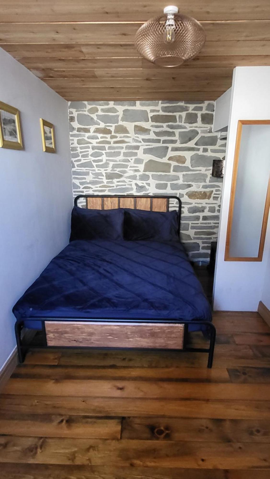 Ty Taf 2 Bed Cottage With Deck & Easy Transport Links كارديف المظهر الخارجي الصورة